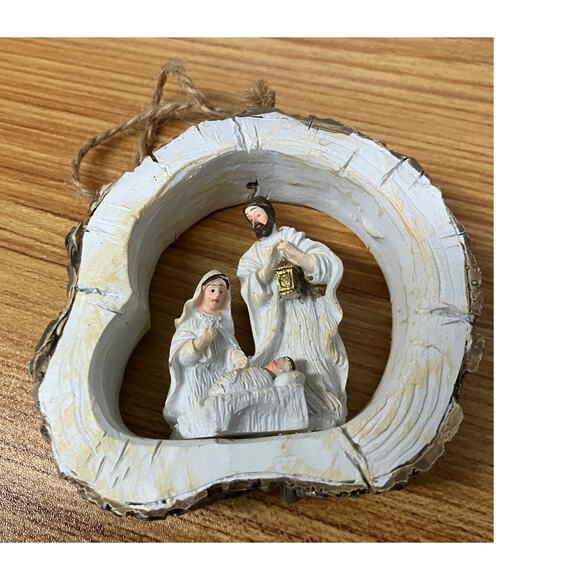 Nativity Christmas Ornament Holy Family 3” Rustic Wood Slice Style - Picture 1 of 8